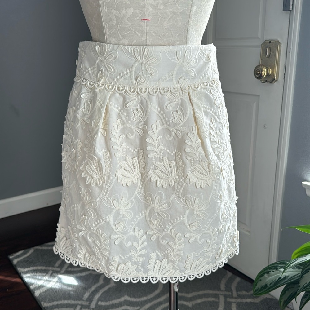 Zara Woman Ivory Embroidered Skirt
